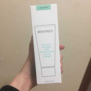 뷰티클로 알로에 베라 스킨토너 — 4점을 준 리뷰어가 2017년 3월 올린 사용 사진