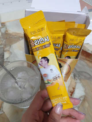 정찬우 꽐라만시 [찬우s]꿀라만시 — 4점을 준 리뷰어가 2019년 5월 올린 사용 사진
