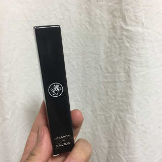 손앤박(SON&PARK) 손앤박 립크레용 15 메이플밤 — 4점을 준 리뷰어가 2017년 11월 올린 사용 사진