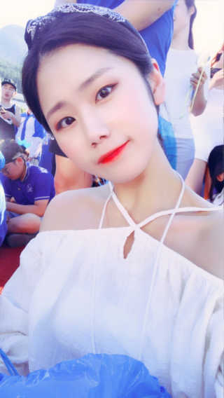 [블랙루즈] 업 앤 다운 트리플 컨투어링 — 4.33점을 준 리뷰어가 2018년 8월 올린 사용 사진