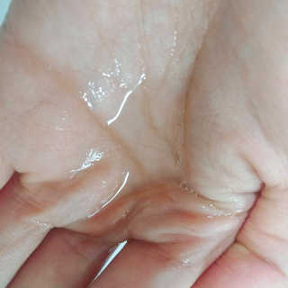 아미니 릴렉싱 페이셜 클렌징 오일 — 5점을 준 리뷰어가 2019년 1월 올린 사용 사진