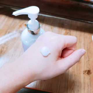 레드컨테이너 페로몬향 퍼퓸 바디에멀전 — 3.5점을 준 리뷰어가 2020년 1월 올린 사용 사진