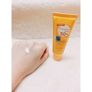 BIODERMA 바이오더마 포토덤 아쿠아 플루이드 선 — 3점을 준 리뷰어가 2017년 3월 올린 사용 사진