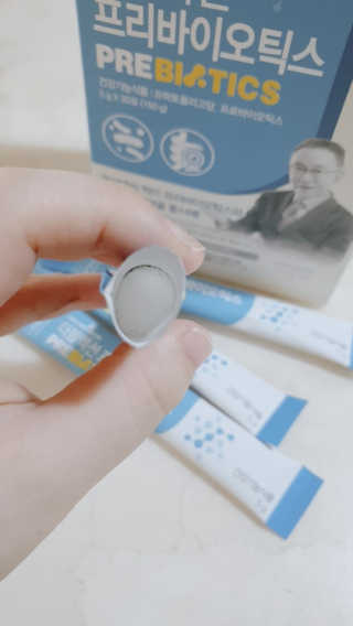 메이준뉴트리 이승남 원장의 더블액션 프리바이오틱스 — 5점을 준 리뷰어가 2020년 3월 올린 사용 사진