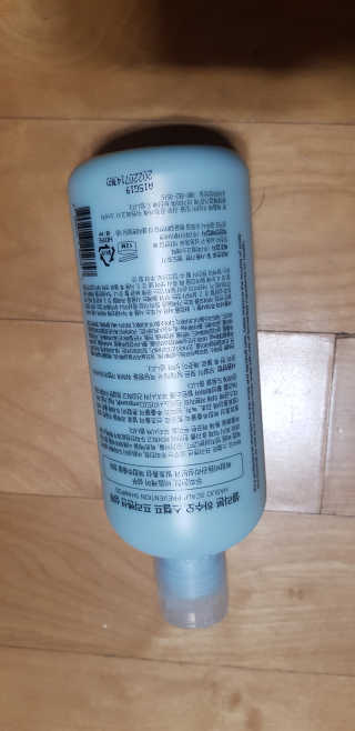 셀리본 하수오 내츄럴 프리벤션 탈모관리 샴푸 300ml — 5점을 준 리뷰어가 2019년 11월 올린 사용 사진
