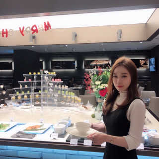 뷔페G [뷔페 G 글래드호텔 강남코엑스센터점] 2인 식사권 — 5점을 준 리뷰어가 2018년 11월 올린 사용 사진