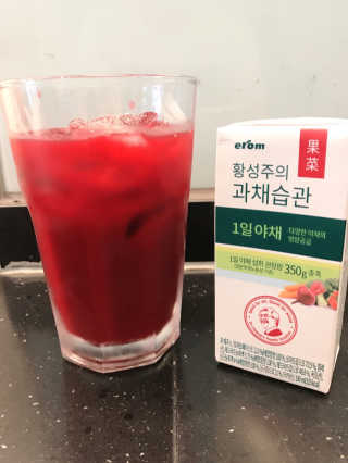 이롬 황성주의 과채습관 1일 야채 과일 주스 랜덤 세트 — 5점을 준 리뷰어가 2018년 7월 올린 사용 사진