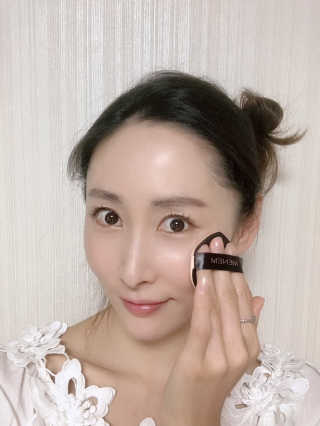 미넴보떼 [조여정쿠션] 아쿠아 GG모이스쳐 쿠션 23호 — 5점을 준 리뷰어가 2019년 6월 올린 사용 사진