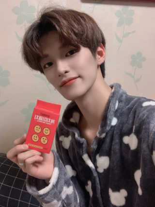 캐치미패치 트러블 스팟패치 — 5점을 준 리뷰어가 2019년 12월 올린 사용 사진
