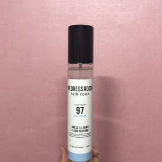 더블유드레스룸 드레스퍼퓸 150ml — 4.33점을 준 리뷰어가 2018년 5월 올린 사용 사진