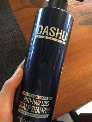 다슈코리아 다슈 데일리 한방 두피 골드 샴푸 500ml — 5점을 준 리뷰어가 2019년 3월 올린 사용 사진