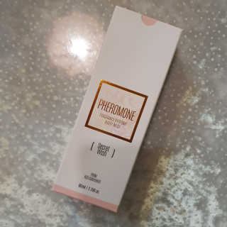 레드컨테이너 페로몬향 퍼퓸 바디미스트 80ml — 5점을 준 리뷰어가 2019년 12월 올린 사용 사진