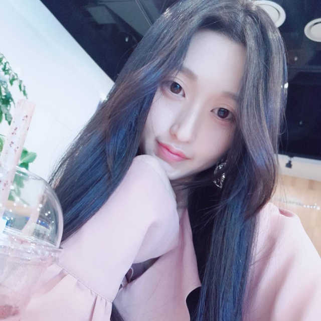 리얼베리어 익스트림 모이스처 비비 리뷰 사진