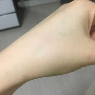 FM메이크업 에프엠 퍼스널 6 프라이머 — 4.33점을 준 리뷰어가 2018년 4월 올린 사용 사진