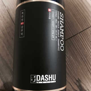 다슈코리아 다슈 데일리 한방 두피 골드 샴푸 500ml — 5점을 준 리뷰어가 2017년 6월 올린 사용 사진