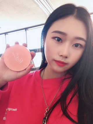 [블랙루즈] 피치 커버 벨벳 쿠션 2종 중 택1 — 4.5점을 준 리뷰어가 2019년 10월 올린 사용 사진