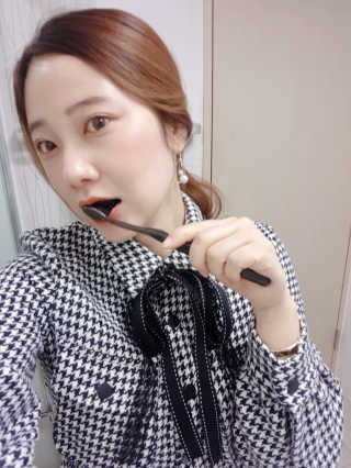the naked object 디블랙팩치약 디블랙칫솔 세트 — 4점을 준 리뷰어가 2020년 2월 올린 사용 사진