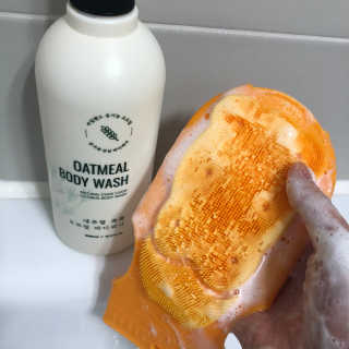 (주)에네스티 내추럴 촉촉  오트밀 바디워시 500ml — 5점을 준 리뷰어가 2020년 3월 올린 사용 사진