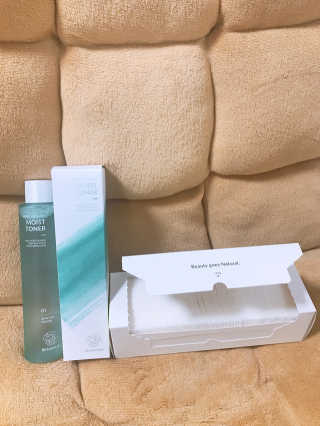 뷰디아니 지친 내 피부를 위한 첫 수분 모이스트 01 토너 — 4.67점을 준 리뷰어가 2018년 5월 올린 사용 사진
