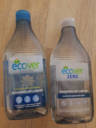에코버 친환경 주방세제 450ml 무향+카모마일향 — 5점을 준 리뷰어가 2018년 12월 올린 사용 사진