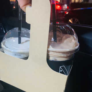 메이젠 인천논현점 [메이젠_논현]샌드위치 4개,소금커피,밀크티,마카롱 — 5점을 준 리뷰어가 2019년 3월 올린 사용 사진