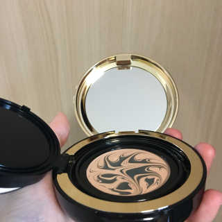 셀레뷰 블랙 세럼 팩트 — 4.5점을 준 리뷰어가 2017년 9월 올린 사용 사진
