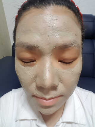 글랜무어 디톡 제올라이트 클리어링 버블 팩 — 5점을 준 리뷰어가 2018년 5월 올린 사용 사진