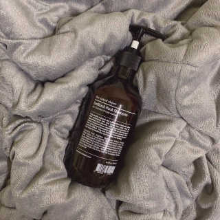 the naked object [탈모볼륨샴푸] 디블랙 팩 샴푸 — 4점을 준 리뷰어가 2019년 12월 올린 사용 사진