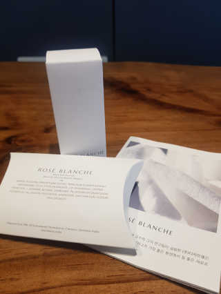 ROSE BLANCHE 로제블랑쉐 인텐시브 수딩 세럼 — 5점을 준 리뷰어가 2019년 7월 올린 사용 사진