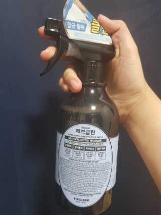 더블유드레스룸 페브클린 500ml — 3점을 준 리뷰어가 2018년 8월 올린 사용 사진