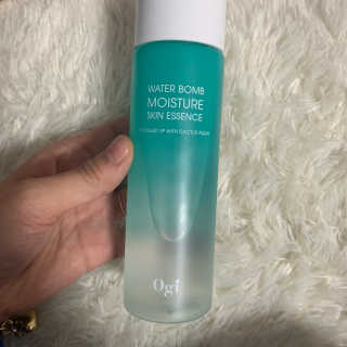 오지아이 워터 밤 모이스처 스킨 에센스 180ml — 5점을 준 리뷰어가 2020년 1월 올린 사용 사진