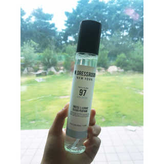 더블유드레스룸 드레스퍼퓸 150ml — 4점을 준 리뷰어가 2018년 8월 올린 사용 사진