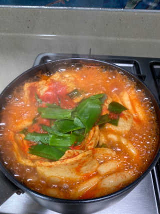 [홍코너떡볶이]옛날떡볶이 인기맛 4팩세트 — 4.5점을 준 리뷰어가 2019년 11월 올린 사용 사진