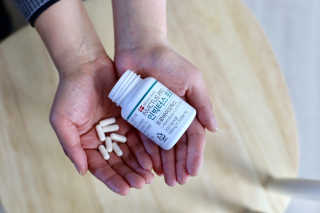 라플레 염창환 박사의 3세대 유산균, 인빅터스 프로 — 4점을 준 리뷰어가 2019년 3월 올린 사용 사진