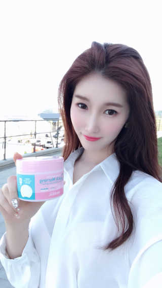 메디힐-퀵모닝 올인원 톤업패드 — 5점을 준 리뷰어가 2019년 5월 올린 사용 사진