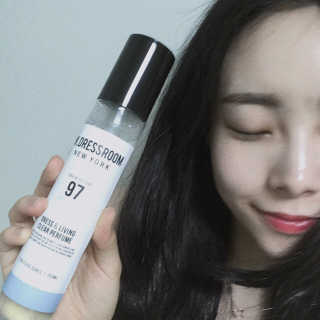 더블유드레스룸 드레스퍼퓸 150ml — 4.67점을 준 리뷰어가 2018년 6월 올린 사용 사진