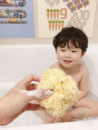 룰라러브 모공관리 끝 지중해산 천연해면 바디스펀지 — 5점을 준 리뷰어가 2018년 4월 올린 사용 사진