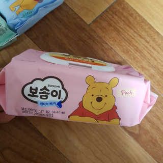 보솜이 아기물티슈 베이비케어 푸에디션 캡 74매 10입 — 5점을 준 리뷰어가 2019년 4월 올린 사용 사진