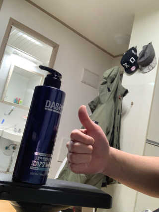 다슈코리아 다슈 데일리 단백질 한방 두피 골드 샴푸 500ml — 5점을 준 리뷰어가 2020년 3월 올린 사용 사진
