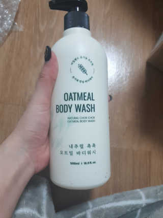 (주)에네스티 내추럴 촉촉  오트밀 바디워시 500ml — 4점을 준 리뷰어가 2019년 12월 올린 사용 사진
