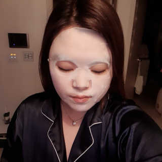 페네그린 모이스처라이징 셀렉트 마스크 콰이트 리치 10매 — 3점을 준 리뷰어가 2020년 3월 올린 사용 사진