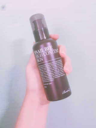 벤튼 스네일비 하이콘텐트 스킨 150ml — 4.67점을 준 리뷰어가 2017년 4월 올린 사용 사진