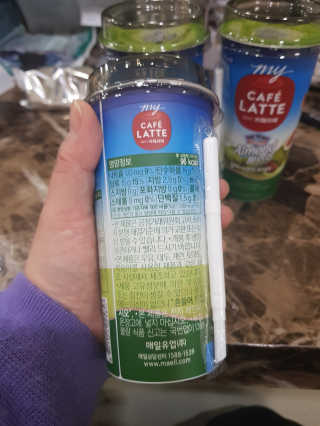 마이카페라떼 말차 아몬드브리즈 7개입 — 5점을 준 리뷰어가 2019년 11월 올린 사용 사진