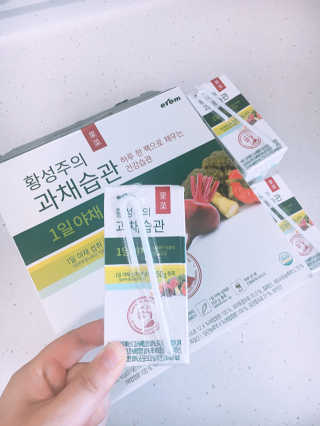 이롬 황성주의 과채습관 1일 야채 과일 주스 랜덤 세트 — 5점을 준 리뷰어가 2018년 7월 올린 사용 사진