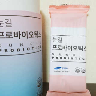 눈길 프로바이오틱스 눈길 콜라겐 프로바이오틱스 — 4점을 준 리뷰어가 2019년 11월 올린 사용 사진