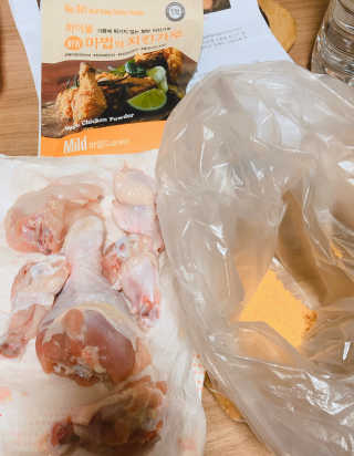 MCP 하이몰 마법의치킨가루2봉랜덤 + 코코넛허니버터2봉 — 4.5점을 준 리뷰어가 2020년 3월 올린 사용 사진