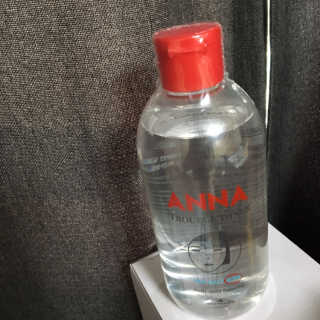 솔테라피 안나 트러블 토너 300ml — 3점을 준 리뷰어가 2019년 5월 올린 사용 사진