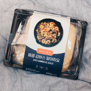 푸드어셈블 매콤 감바스 알 아히요  밀키트 — 5점을 준 리뷰어가 2019년 12월 올린 사용 사진