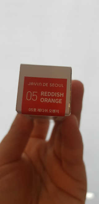자빈드서울 플라워 포 미 벨벳 립스틱 — 4.5점을 준 리뷰어가 2019년 10월 올린 사용 사진