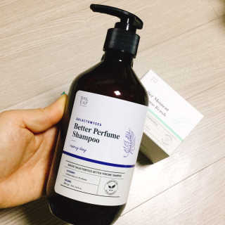 달리프 베러 퍼퓸 샴푸 1000ml 레이니데이 or 일랑로즈 — 4.5점을 준 리뷰어가 2019년 12월 올린 사용 사진